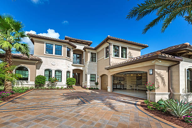 Best Decorative Driveway Pavers  in Riverside, MO