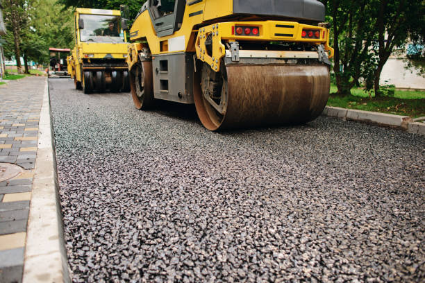 Best Permeable Paver Driveway  in Riverside, MO